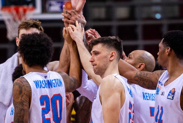 Enttaeuscht: Michal Michalak (SYNTAINICS MBC 23) ; 1. Basketball Bundesliga easyCredit BBL: MHP RIESEN Ludwigsburg - SYNTAINICS MBC am 01.04.2021 in Ludwigsburg (MHPArena), Baden-Wuerttemberg, Deutschland Ludwigsburg. 01.04.21 Basketball , 01.04.2021, Ludwigsburg (Deutschland)