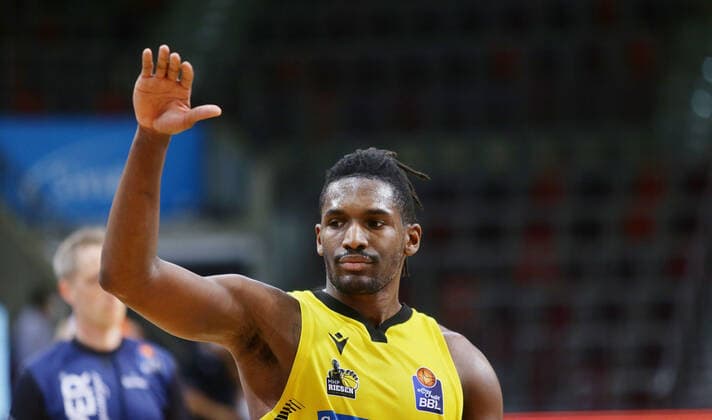 Ludwigsburg , Basketball easyCredit BBL Bundesliga , MHP RIESEN Ludwigsburg vs. SYNTAINICS MBC , Jaleen Smith ( Riesen )