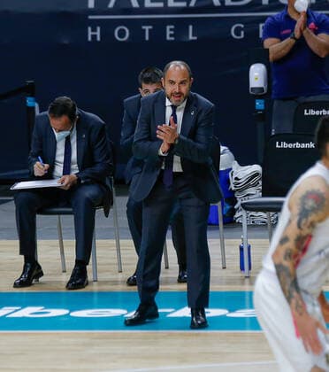 MATCH Jornada 33 Euroleague Masculino Madrid Real Madrid vs Olympiacos Piraeus Jesus Mateo Chus Mateo Madrid Madrid Spain Baloncesto Copyright: xAlbaxPachecox