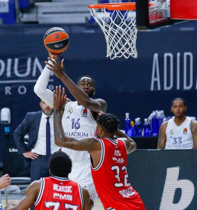 MATCH Jornada 33 Euroleague Masculino Madrid Real Madrid vs Olympiacos Piraeus Usman Garuba Octavius Ellis Madrid Madrid Spain Baloncesto Copyright: xAlbaxPachecox