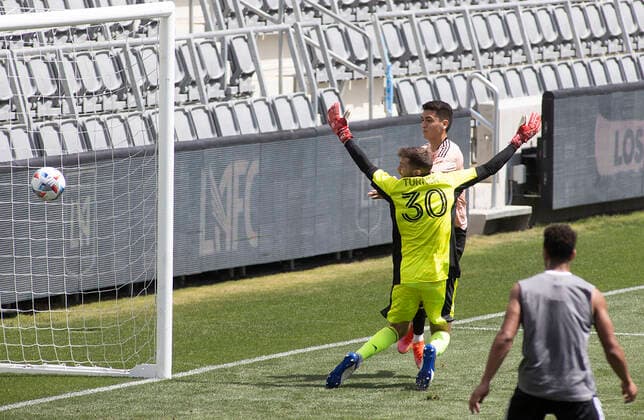 April 3, 2021, Los Angeles, California, USA: Goalie, Matt Turner 30 of the New England Revolution is unable to stop a kick by Eduard Atuesta 20 of the LAFC during their preseason MLS, Fussball Herren, USA game on Saturday April 3, 2021 at the Banc of California stadium in Los Angeles, California. LAFC draws with N.E. Revolution 2-2. PI Los Angeles USA - ZUMAp124 20210403_zaa_p124_018 Copyright: xJAVIERxROJASx