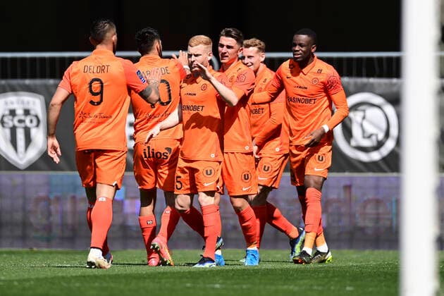 joie des joueurs du MHSC apres le but de Stephy Mavididi (MHSC) FOOTBALL : SCO Angers vs MHSC - Ligue1 Uber Eats - 04 04 2021 JBAutissier Panoramic 