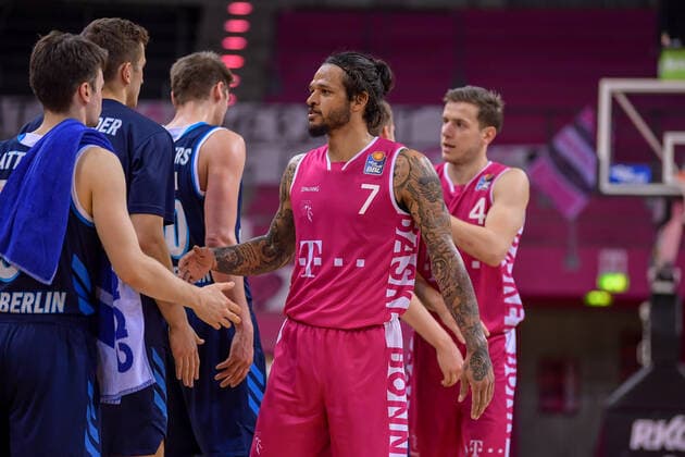 easyCredit BBL, Telekom Baskets Bonn vs. Alba Berlin, 04.04.2021 Chris Babb (Telekom Baskets Bonn 7), easyCredit BBL, Telekom Baskets Bonn vs. Alba Berlin am 04.04.2021 im Telekom Dome, Bonn (Nordrhein-Westfalen) Copyright: xBEAUTIFULxSPORTS Mueller-Laschetx