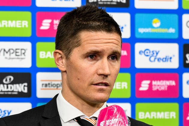 GER, BBL, ratiopharm ulm vs Basketball Löwen Loewen Braunschweig 05.04.2021, ratiopharm arena, Neu-Ulm, GER, BBL, ratiopharm ulm vs Basketball Löwen Loewen Braunschweig, im Bild Jaka Lakovic (Ulm), Interview nach Spielende
