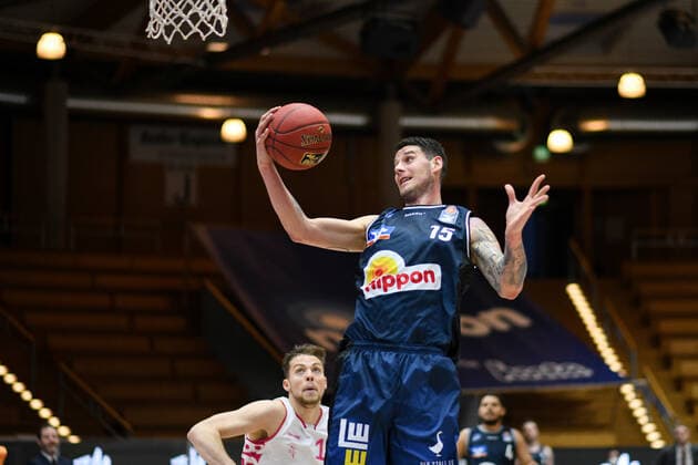Bogdan Radosavljevic (HAKRO Merlins Crailsheim) am Korb, GER, HAKRO Merlins Crailsheim vs. Telekom Baskets Bonn, 07.04.2021, 29. Spieltag easycredit Basketball Bundesliga, Spielzeit 2020 2021. GER, HAKRO Merlins Crailsheim vs. Telekom Baskets Bonn, 07.04.2021, 29. Spieltag easycredit Basketball Bundesliga, Spielzeit 2020 202 Crailsheim Copyright: xEibnerxPressefoto MichaelxMemmlerx EP_MMR