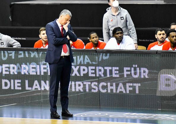 08.04.2021, xlakx, Basketball EuroLeague, Alba Berlin - Roter Stern Belgrad emspor, v.l.Dejan Radonjic (Roter Stern Belgrad, Trainer) Berlin