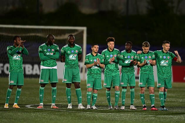 seance de tirs au but concentration des joueurs du REd Star FOOTBALL : Red star vs OL - 1 8 coupe de France - 08 04 2021 JBAutissier Panoramic 