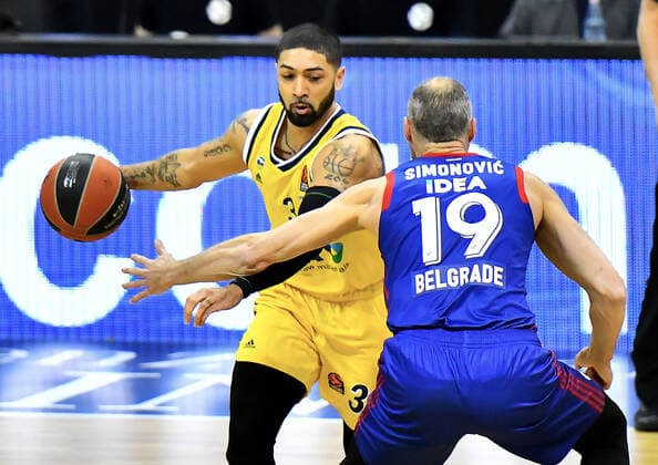 08.04.2021, xlakx, Basketball EuroLeague, Alba Berlin - Roter Stern Belgrad emspor, v.l.Peyton Siva (Alba Berlin, No.03),Marko Simonovic (Roter Stern Belgrad, No.19) Berlin