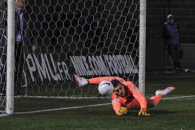 April 9, 2021, Saint Ouen, Seine Saint Denis, France: Lyon Goalkeeper JULIAN POLLERSBECK stop shootout victory to his team during the round of 16 soccer French Cup match between Red Star and Olympique Lyonnais at Bauer Stadium - Saint Ouen - France..Lyon Won 2:2 Saint Ouen France - ZUMAp119 20210409_zaf_p119_002 Copyright: xPierrexSteveninx