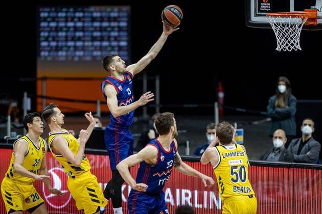 Basketball Berlin 08.04.2021 Euroleague Saison 2020 2021 Alba Berlin - Roter Stern Belgrad Ognjen Dobric (Belgrad, No.13)