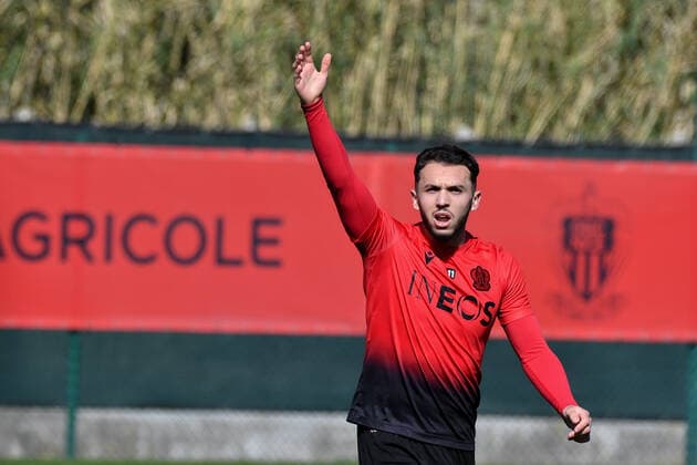 Amine Gouiri - OGC Nice - Centre d entrainement et de formation a Nice FOOTBALL : Entrainement OGC Nice - 09 04 2021 LionelUrman Panoramic 