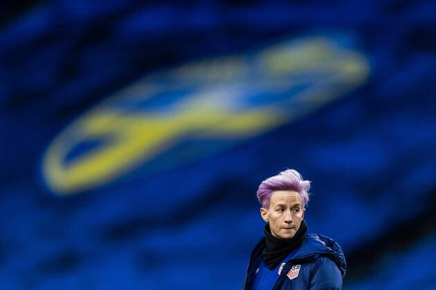 Sport Bilder des Tages 210410 Megan Rapinoe of USA during warm up ahead of the women s International Friendly, Länderspiel, Nationalmannschaft football match between Sweden and USA on April 10, 2021 in Stockholm. Photo: Maxim Thore BILDBYRAN kod MT SH0093 fotboll football soccer fotball sverige sweden usa dam bbeng träningsmatch international friendly Copyright: MAXIMxTHORE BB210410MT005