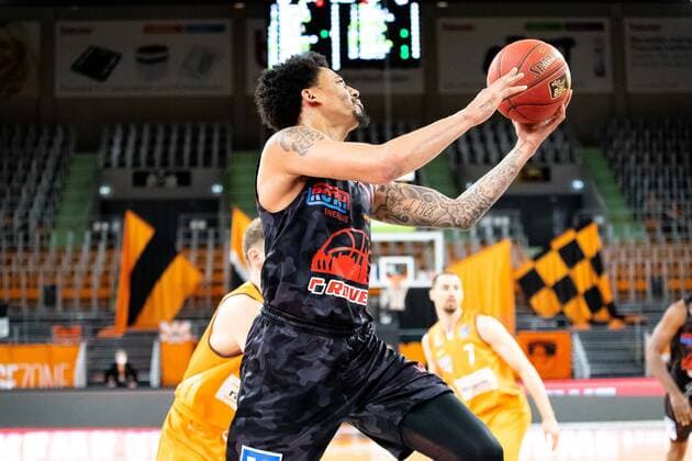Diante Maurice Garrett (JobStairs Giessen 46ers 11) GER, Ratiopharm Ulm vs. JobStairs Giessen 46ers, easycredit 1.Bundesliga Basketball, 27.Spieltag, Saison 2020 21, 10.04.2021 Ratiopharm Ulm vs. JobStairs Giessen 46ers, 1.Basketball Bundesliga Neu-Ulm Copyright: xEibner-Pressefoto RogerxBuerkex EP_EER