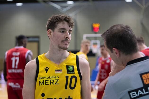 Gianni Otto (Tigers Tübingen, 10)¨¨¨Tigers Tübingen vs. Bayer Giants Leverkusen, 2. Basketball, Bundesliga, Pro A, Barmer 2 Basketball, Spieltag 30, Spielzeit 2020 2021, 10.04.2021, ¨¨ Tigers Tübingen - Bayer Giants Leverkusen, Basketball, 2. Bundesliga, Barmer 2 Basketball, Spieltag 30, Spielzeit 2020 2021, 10.04.2021 Rottenburg am Neckar Copyright: xNinaxSander xEibnerxPressefotoxIx EP_NSR