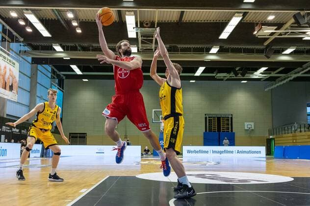 JJ Mann (Bayer Giants Leverkusen, 20)¨¨Tigers Tübingen vs. Bayer Giants Leverkusen, 2. Basketball, Bundesliga, Pro A, Barmer 2 Basketball, Spieltag 30, Spielzeit 2020 2021, 10.04.2021, ¨¨ Tigers Tübingen - Bayer Giants Leverkusen, Basketball, 2. Bundesliga, Barmer 2 Basketball, Spieltag 30, Spielzeit 2020 2021, 10.04.2021 Rottenburg am Neckar Copyright: xDennisxDuddek xEibnerxPressefotox EP_DDU