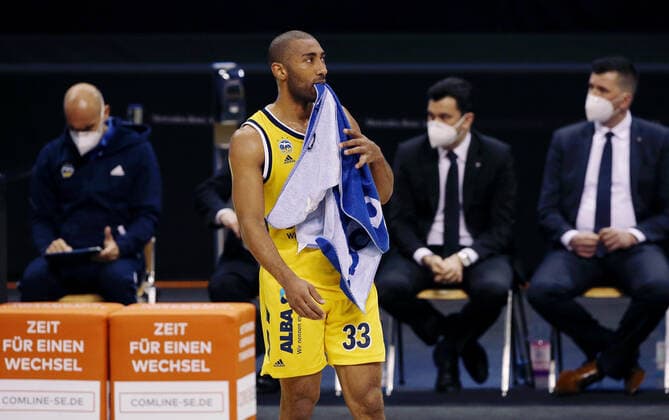Jayson Granger enttäuscht Enttäuschung Basketball BBL Bundesliga Herren Saison 2020 2021 10.04.2021 ALBA Berlin vs. Hamburg Towers