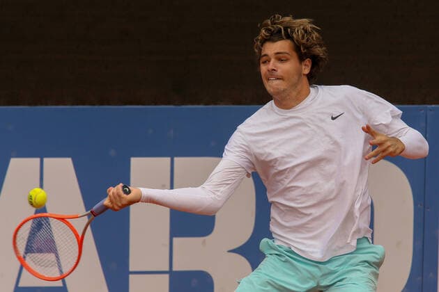 2021 Sardegna Open Tennis - 20210410 CAGLIARI, ITALY, APR 10: Taylor Fritz in action during the semifinal tennis match at the ATP, Tennis Herren Tour 250 Sardegna Open in Cagliari, Italy on April 10, 2021. Cagliari Tennis Club Cagliari Italy 6484_237379 Copyright: xGiampieroxSposito PentaxPressx