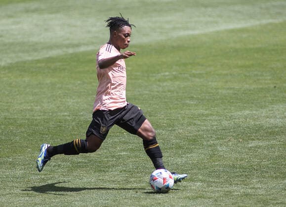 April 10, 2021, Los Angeles, California, USA: Latif Blessing 7 of the LAFC during their preseason MLS, Fussball Herren, USA game with the New England Revolution on Saturday April 10, 2021 at the Banc of California stadium in Los Angeles, California. LAFC draws with Revolution, 3-3. PI Los Angeles USA - ZUMAp124 20210410_zaa_p124_007 Copyright: xJAVIERxROJASx