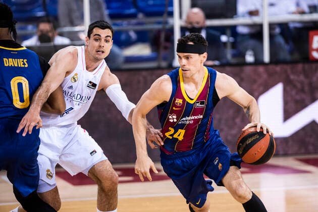 11th April 2021; Palau Blaugrana, Barcelona, Catalonia, Spain; Liga ACB Basketball, Barcelona versus Real Madrid; 24 Kuric of Barcelona during the Liga Endesa match  ActionPlus12280722 MarcxGonzalezxAloma