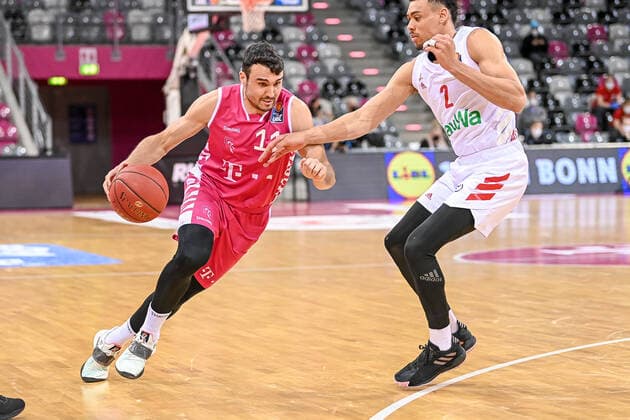 easyCredit BBL, Telekom Baskets Bonn vs. FC Bayern München Basketball, 13.04.2021 Anthony DiLeo (Telekom Baskets Bonn 11), easyCredit BBL, Telekom Baskets Bonn vs. FC Bayern München Basketball am 13.04.2021 im Telekom Dome Bonn, Bonn (Nordrhein-Westfalen) Copyright: xBEAUTIFULxSPORTS Mueller-Laschetx