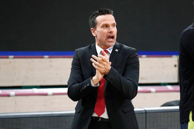 28. Spieltag der easyCredit BBL Basketball Bundesliga am 13.April 2021in der Oberfrankenhalle in Bayreuth Bayern Deutschland Saison 2020-2021 Medi Bayreuth gegen ratiopharm Ulm Raoul Korner (Medi Bayreuth) Trainer