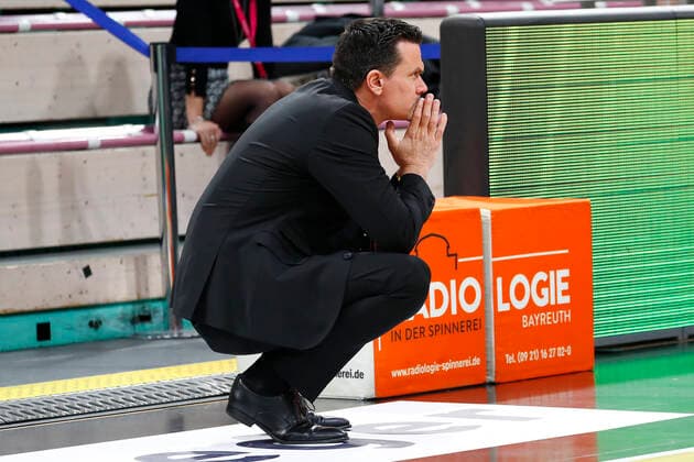 28. Spieltag der easyCredit BBL Basketball Bundesliga am 13.April 2021in der Oberfrankenhalle in Bayreuth Bayern Deutschland Saison 2020-2021 Medi Bayreuth gegen ratiopharm Ulm Raoul Korner (Medi Bayreuth) Trainer