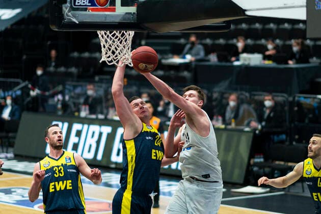 easyCredit Basketball Bundesliga, Hamburg, 14.04.2021 easyCredit Basketball Bundesliga, Hamburg Towers vs. EWE Baskets Oldenburg, Maik Kotsar ( 11 Hamburg Towers) Copyright: xBEAUTIFULxSPORTS Mohwinkelx