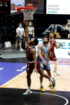14.04.2021, easyCredit Basketball Bundesliga, BBL, Saison 2020 2021, Herren, Chemnitz Niners - HAKRO Merlins Crailsheim Terrell Harris, Niners Chemnitz Chemnitz Messe Chemnitz Sachsen Germany