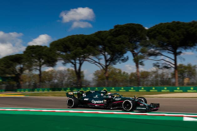 5 Sebastian Vettel (GER, Aston Martin Cognizant F1 Team), F1 Grand Prix of Emilia Romagna at Autodromo Enzo e Dino Ferrari on April 16, 2021 in Imola, Italy. (Photo by HOCH ZWEI) Imola Italy