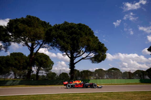 33 Max Verstappen (NED, Red Bull Racing), F1 Grand Prix of Emilia Romagna at Autodromo Enzo e Dino Ferrari on April 16, 2021 in Imola, Italy. (Photo by HOCH ZWEI) Imola Italy