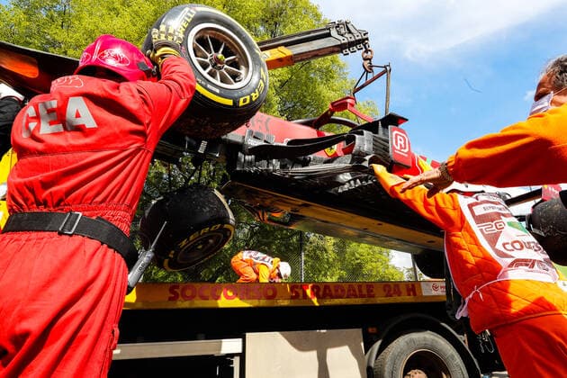 Car of 16 Charles Leclerc (MON, Scuderia Ferrari Mission Winnow) after crash, F1 Grand Prix of Emilia Romagna at Autodromo Enzo e Dino Ferrari on April 16, 2021 in Imola, Italy. (Photo by HOCH ZWEI) Imola Italy