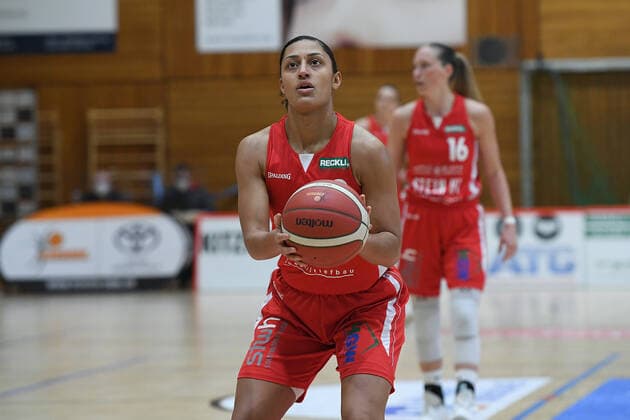 Basketball Damen 1. Bundesliga Halbfinale 2. Spiel GiroLive Panthers Osnabrück - Herner TC am 16.04.2021 in der OSC-Halle in Osnabrück Loryn Goodwin ( Herne )