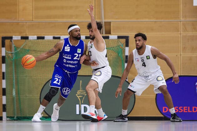 2. Basketball Bundesliga ProB ART Giants Düsseldorf gegen VfL SparkassenStars Bochum, 16.04.2021 Elijah Allen ( 21 VfL SparkassenStars Bochum); 2. Basketball Bundesliga ProB ART Giants Düsseldorf gegen VfL SparkassenStars Bochum am 16.04.2021, Duesseldorf. Copyright: xBEAUTIFULxSPORTS KennyxBeelex
