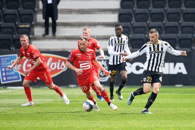 20 FLAVIEN TAIT (REN) - 23 ANTONIN BOBICHON (SCO) FOOTBALL : Angers vs Rennes - Ligue 1 Uber Eats - 17 04 2021 FEP Panoramic 