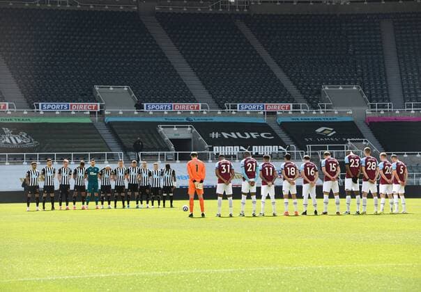 Mandatory Credit: Photo by Richard Lee BPI Shutterstock (11861238aj) The players line up for a minutes silence in honour of Prince Philip who died last week Newcastle United v West Ham United, Premier League, Football, St James Park, Newcastle Upon Tyne, UK - 17 Apr 2021 EDITORIAL USE ONLY No use with unauthorised audio, video, data, fixture lists, club league logos or live services. Online in-match use limited to 120 images, no video emulation. No use in betting, games or single club league player publications. Newcastle United v West Ham United, Premier League, Football, St James Park, Newcastle Upon Tyne, UK - 17 Apr 2021 EDITORIAL USE ONLY No use with unauthorised audio, video, data, fixture lists, club league logos or live services. Online in-match use limited to 120 images, no video emulation. No use in betting, games or single club league player publications. Copyright: xRichardxLee BPI Shutterstockx 11861238aj