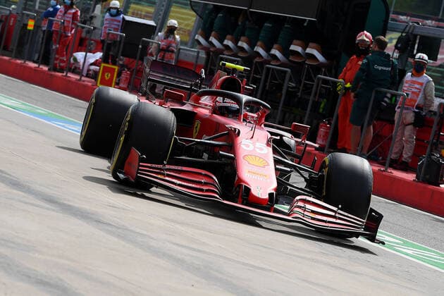 F1 Grand Prix of Emilia Romagna 55 Carlos Sainz (ESP, Scuderia Ferrari Mission Winnow), F1 Grand Prix of Emilia Romagna at Autodromo Enzo e Dino Ferrari on April 17, 2021 in Imola, Italy. (Photo by COLOMBO IMAGES FIA Pool via HOCH ZWEI) Imola Italy Poolfoto HOCH ZWEI Pool COLOMBO IMAGES ,EDITORIAL USE ONLY