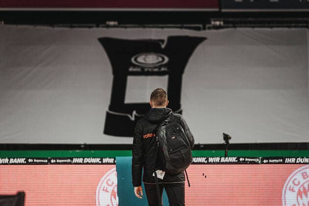 Basketball 17.04.2021 Saison 2020 2021 MagentaSport BBL Pokal: 1. Halbfinale Ratiopharm Ulm - FC Bayern München Basketball 17.04.2021 Saison 2020 2021 MagentaSport BBL Pokal: 1. Halbfinale Ratiopharm Ulm - FC Bayern München Jaka Lakovic (Ulm, Trainer) nur redaktionelle Verwendung - kommerzielle Verwendung Nutzung nur nach Absprache mit dem Fotografen. München Deutschland