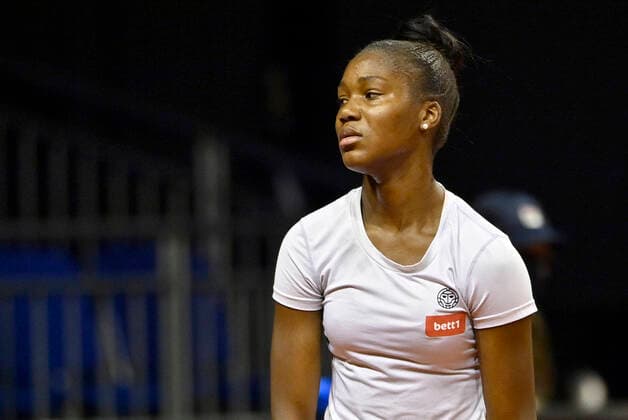 Noma NOHA AKUGUE (GER) enttäuscht Qualifikation Tennis Damen Porsche-Cup Porsche Tennis Grand Prix GP Stuttgart 2021 Porsche-Arena 17.04.2021 Porsche Tennis Grand Prix Stuttgart 2021