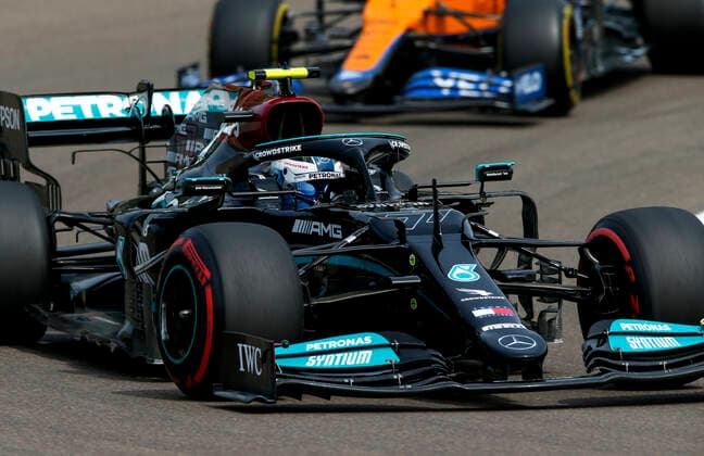 77 Valtteri Bottas (FIN, Mercedes-AMG Petronas F1 Team), F1 Grand Prix of Emilia Romagna at Autodromo Enzo e Dino Ferrari on April 17, 2021 in Imola, Italy. (Photo by HOCH ZWEI) Imola Italy