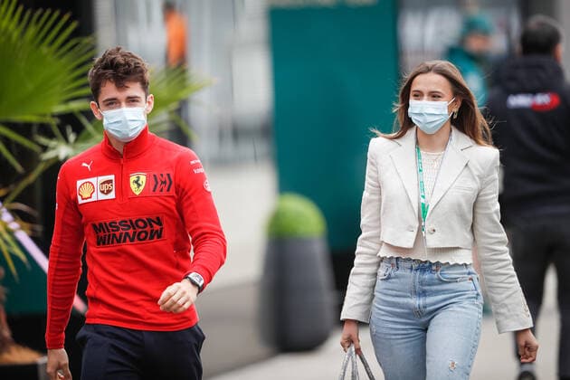 LECLERC Charles (mco), Scuderia Ferrari SF21, and his girlfriend SINE Charlotte, portrait during the Formula 1 Pirelli Gran Premio Del Made In Italy E Dell emilia Romagna 2021 from April 16 to 18, 2021 on the Autodromo Internazionale Enzo e Dino Ferrari, in Imola, Italy - FORMULE 1 : Grand prix Emilie Romagne - Imola - Essais - 17 04 2021 DPPI Panoramic 