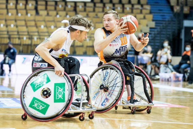 RBBL1; RSV Lahn-Dill - Hannover United; 17.04.2021 Christopher Huber (RSV Lahn-Dill, 9), Jan Haller (Hannover United, 10) RBBL1; RSV Lahn-Dill - Hannover United; 17.04.2021; Rittal-Arena, Wetzlar (Hessen) Copyright: xBEAUTIFULxSPORTS Wunderlx