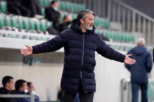 Murat Yakin (trainer schaffhausen, tr), SWZ, SC Kriens vs. FC Schaffhausen, Fussball, Brack Challenge League Saison 2020 2021, 17.04.2021, Foto: Roger Albrecht Kriens STADION KLEINFELD Luzern Schweiz