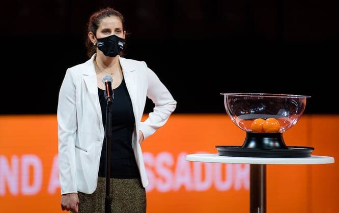 Mandatory Credit: Photo by Rob Prange Shutterstock (11863942m) Julia Goerges of Germany during the draw ceremony of the 2021 Porsche Tennis Grand Prix WTA, Tennis Damen 500 tournament 2021 Porsche Tennis Grand Prix Qualifications Day 2 - 18 Apr 2021 2021 Porsche Tennis Grand Prix Qualifications Day 2 - 18 Apr 2021  Copyright: xRobxPrange Shutterstockx 11863942m
