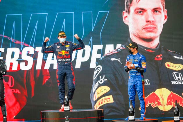 44 Lewis Hamilton (GBR, Mercedes-AMG Petronas F1 Team), 4 Lando Norris (GBR, McLaren F1 Team), F1 Grand Prix of Emilia Romagna at Autodromo Enzo e Dino Ferrari on April 18, 2021 in Imola, Italy. (Photo by HOCH ZWEI) Imola Italy