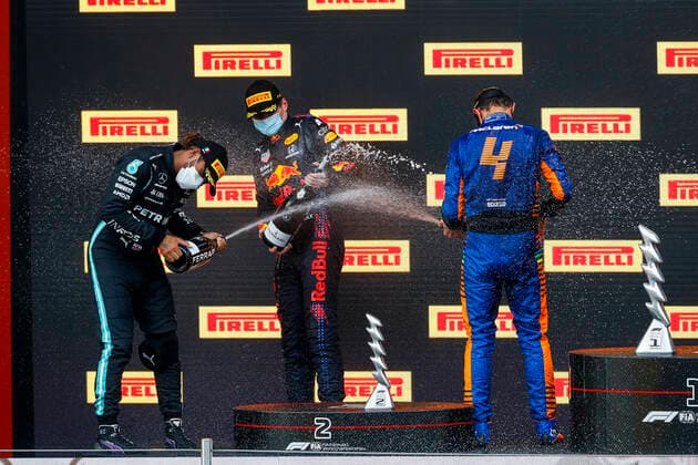 44 Lewis Hamilton (GBR, Mercedes-AMG Petronas F1 Team), 33 Max Verstappen (NED, Red Bull Racing), 4 Lando Norris (GBR, McLaren F1 Team), F1 Grand Prix of Emilia Romagna at Autodromo Enzo e Dino Ferrari on April 18, 2021 in Imola, Italy. (Photo by HOCH ZWEI) Imola Italy