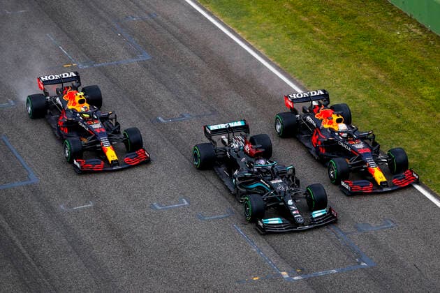 11 Sergio Perez (MEX, Red Bull Racing), 44 Lewis Hamilton (GBR, Mercedes-AMG Petronas F1 Team), 33 Max Verstappen (NED, Red Bull Racing), F1 Grand Prix of Emilia Romagna at Autodromo Enzo e Dino Ferrari on April 18, 2021 in Imola, Italy. (Photo by HOCH ZWEI) Imola Italy