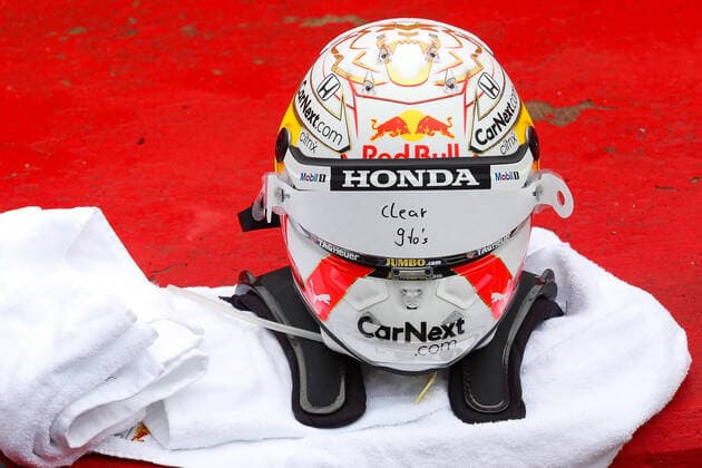 Helmet of 33 Max Verstappen (NED, Red Bull Racing), F1 Grand Prix of Emilia Romagna at Autodromo Enzo e Dino Ferrari on April 18, 2021 in Imola, Italy. (Photo by HOCH ZWEI) Imola Italy