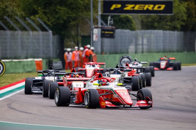 17 BEGANOVIC Dino, Prema Powerteam, action during the 1st round of the 2021 Formula Regional European Championship, EM, Europameisterschaft by Alpine from April 16 to 18, 2021 on the Autodromo Internazionale Enzo e Dino Ferrari, in Imola, Italy - MOTORSPORT : AUTO - FREC BY ALPINE - IMOLA 2021 - Grand prix Emilie Romagne - Imola - Course - 18 04 2021 DPPI Panoramic 