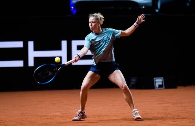 Mandatory Credit: Photo by Rob Prange Shutterstock (11864525p) Laura Siegemund of Germany during practice ahead of the 2021 Porsche Tennis Grand Prix WTA, Tennis Damen 500 tournament Porsche Tennis Grand Prix, Tennis, Stuttgart, Germany - 19 Apr 2021 Porsche Tennis Grand Prix, Tennis, Stuttgart, Germany - 19 Apr 2021  Copyright: xRobxPrange Shutterstockx 11864525p