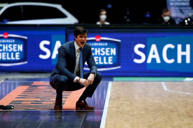 19.04.2021, easyCredit Basketball Bundesliga, BBL, Saison 2020 2021, Herren, Chemnitz Niners - Hamburg Towers Pedro Calles (Headcoach), Hamburg Towers Chemnitz Messe Chemnitz Sachsen Germany